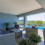 Selagodi By Interhome روفينجسكو سيلو